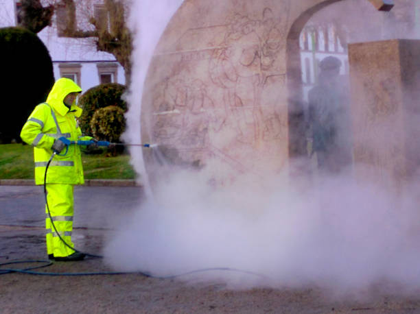 Best Commercial Pressure Washing  in Metamora, IL